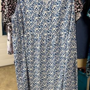 SHEIN Blue Floral Maxi Dress